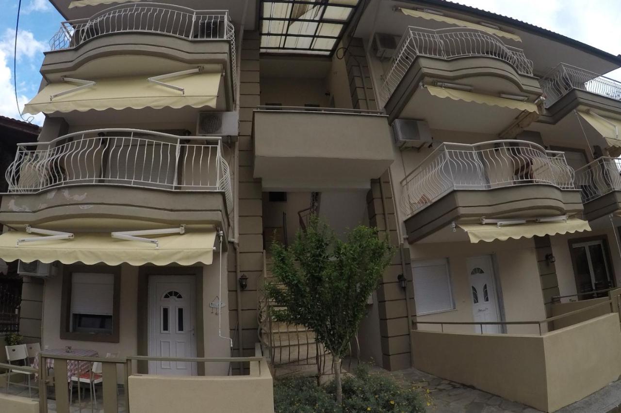 Ofrinio Central Apartments Εξωτερικό φωτογραφία