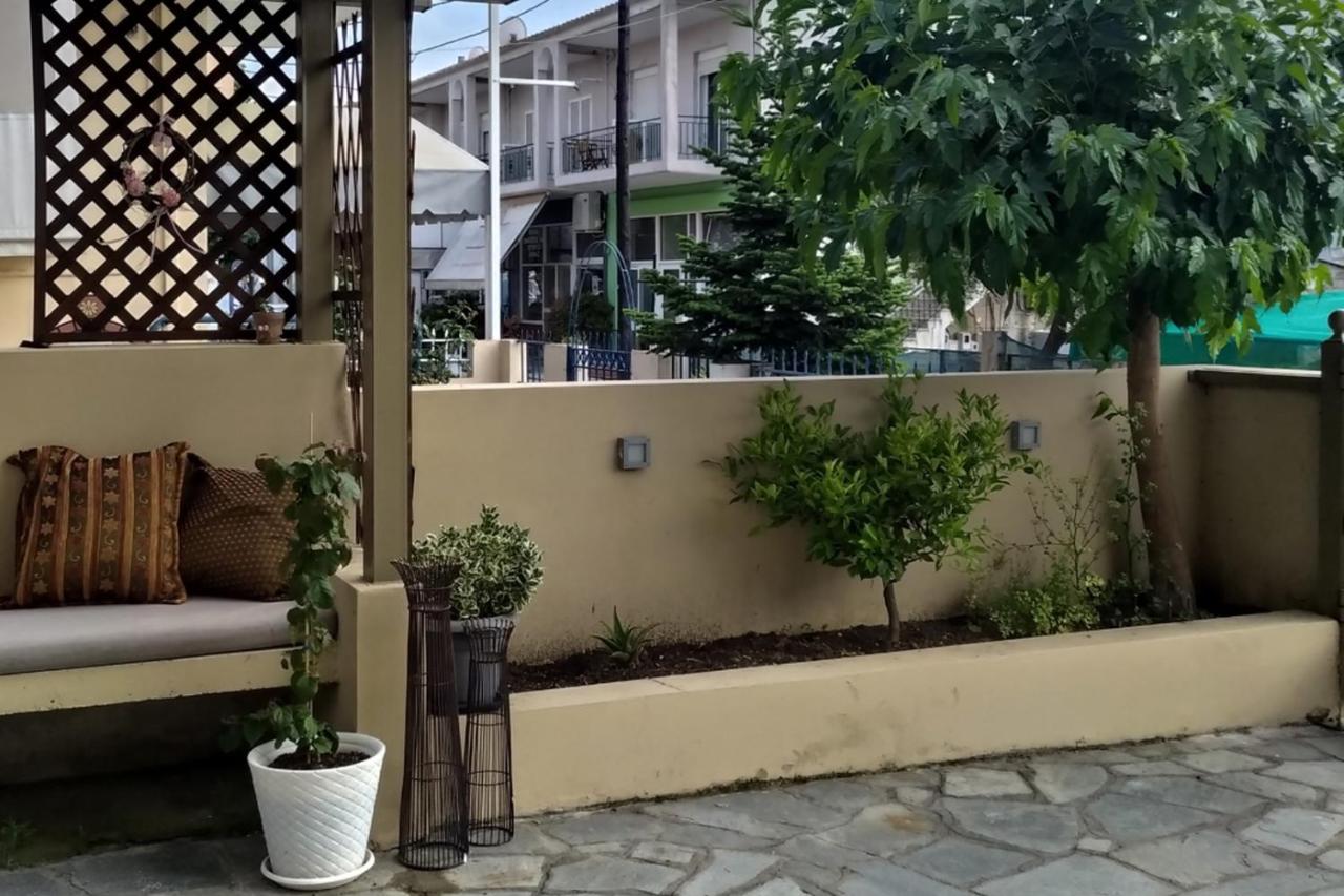 Ofrinio Central Apartments Εξωτερικό φωτογραφία