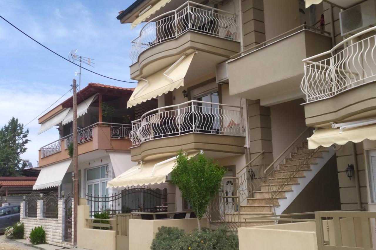 Ofrinio Central Apartments Εξωτερικό φωτογραφία